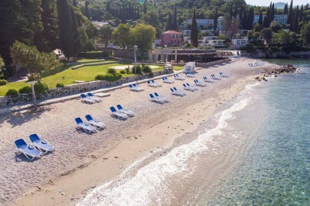 Villa Pergola -Apartment Roko Mlini Bagian luar foto